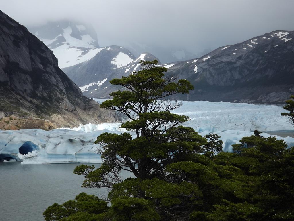 Kiritina´s House Homestay El Calafate Bagian luar foto